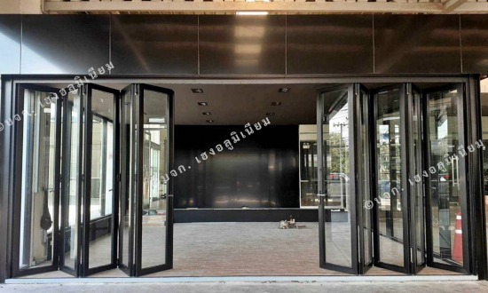 รับติดตั้งประตูบานเฟี้ยม รับติดตั้งประตูบานเฟี้ยม